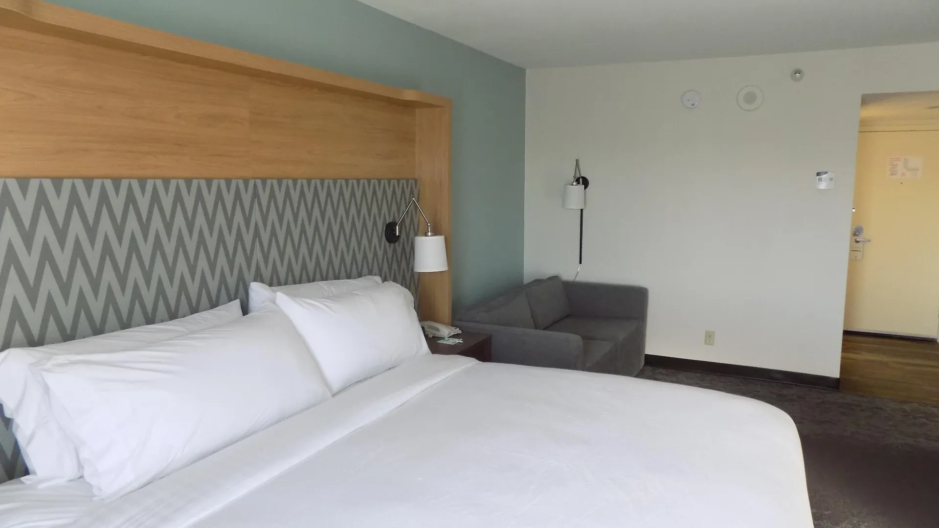 Holiday Inn Orlando International Airport By Ihg Hotel