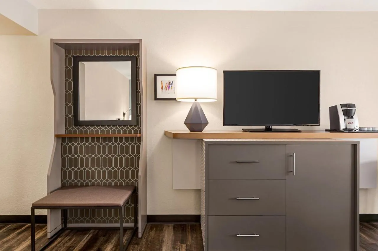 Holiday Inn Orlando International Airport By Ihg
