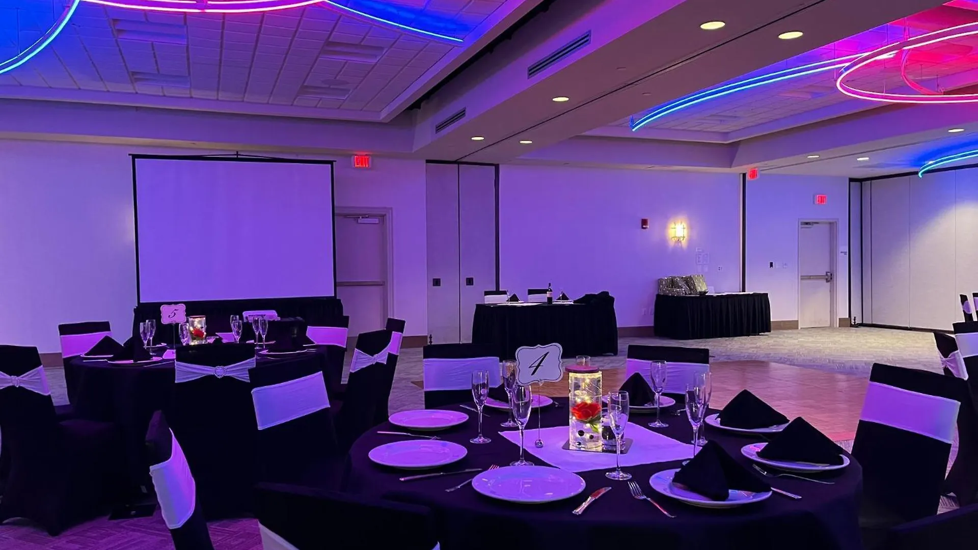 Holiday Inn Orlando International Airport By Ihg Hotel